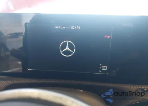 2019 Mercedes-Benz A 220 4Matic z USA, uszkodzony, nr VIN WDD3G4FB3KW019950